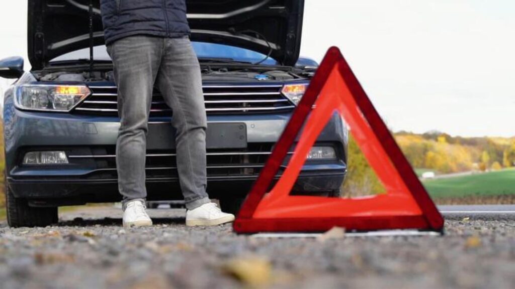 Stuck on the Road in Las Vegas? Call 777 Towing for Fast & Reliable Help